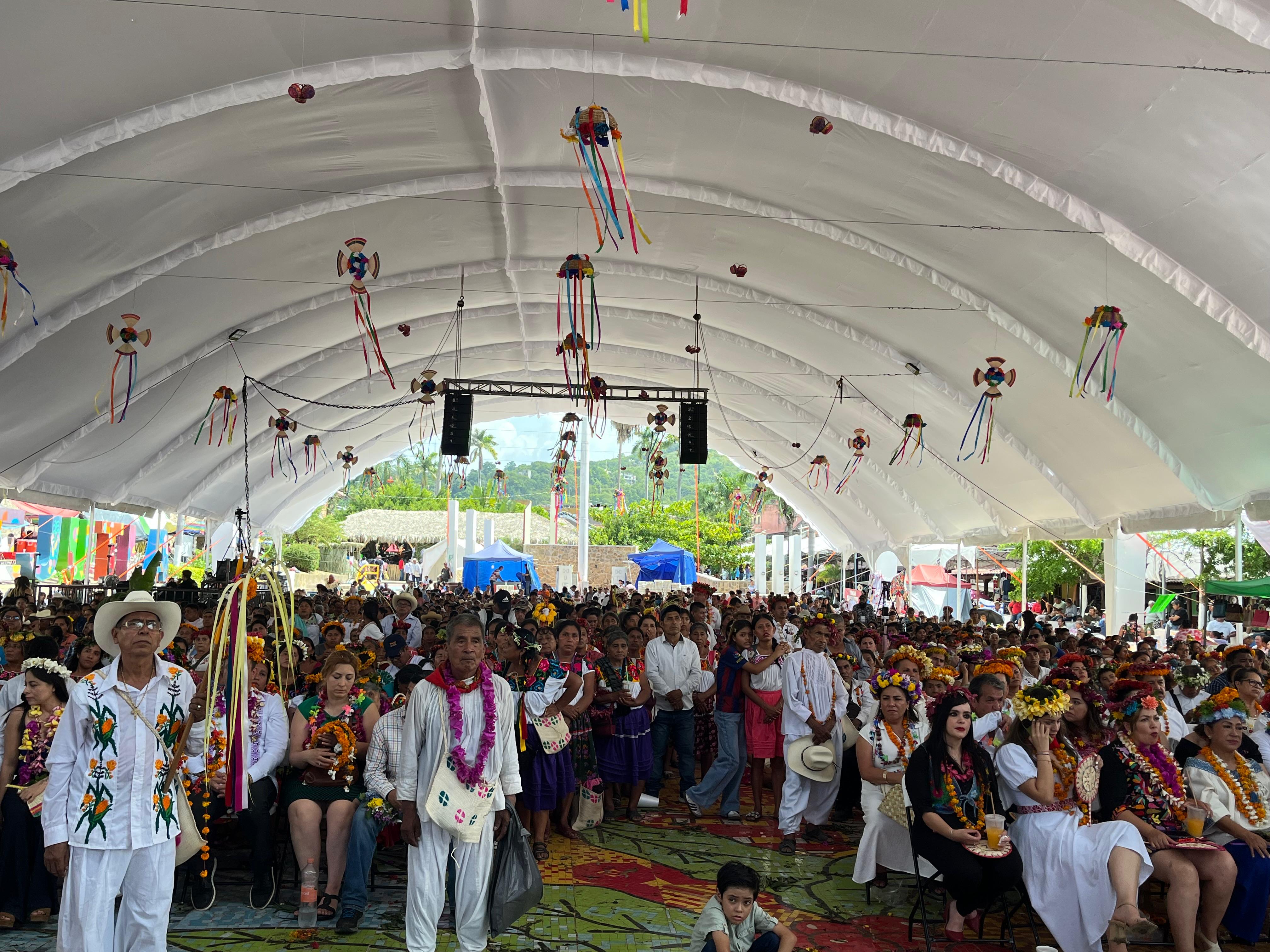 Gobierno de Hidalgo reconoce labor de parteras tradicionales durante conmemoración del Día Internacional de los Pueblos Indígenas
