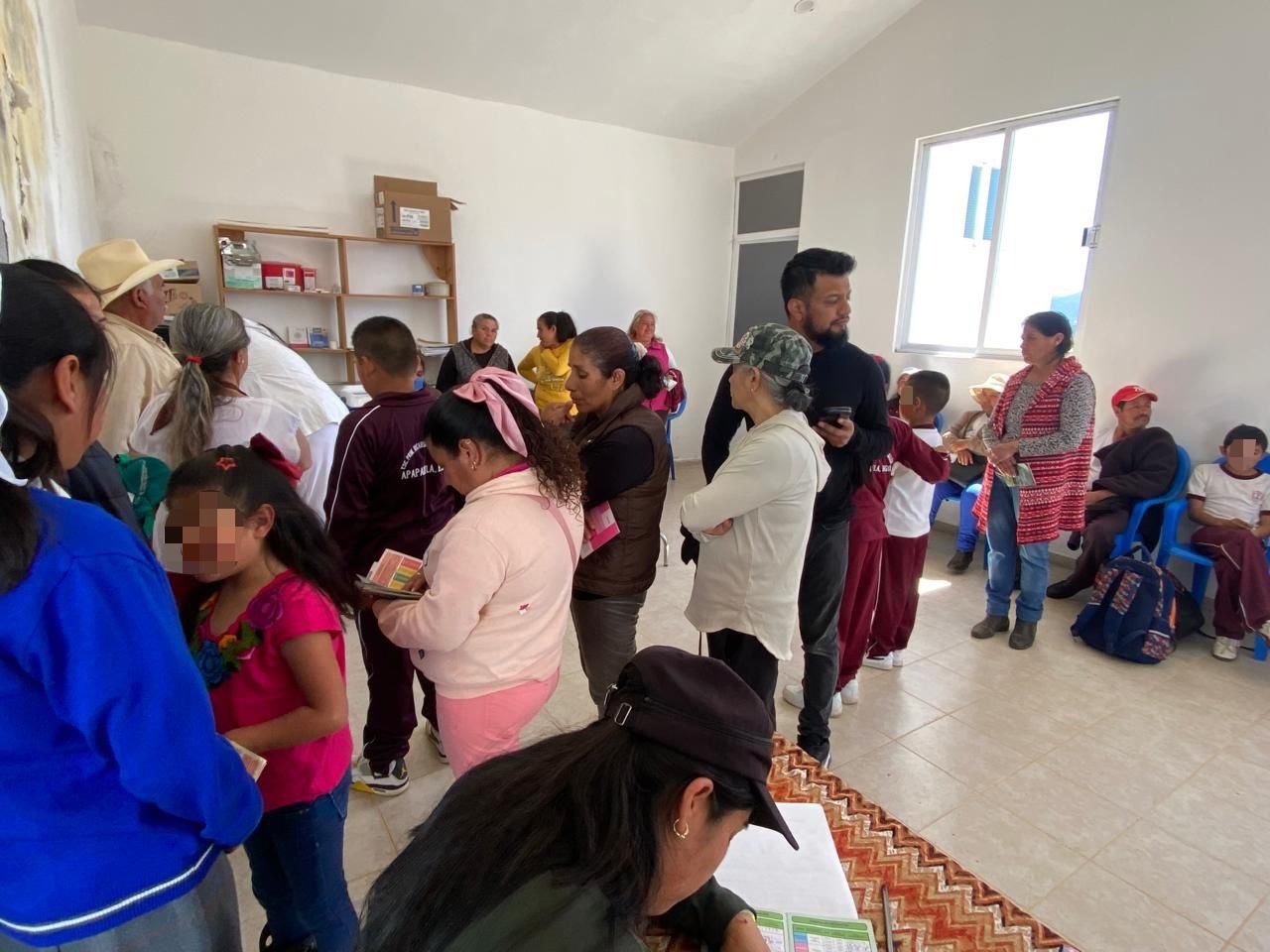 Feria de la Salud acerca servicios médicos a la comunidad de Apapaxtla el Grande