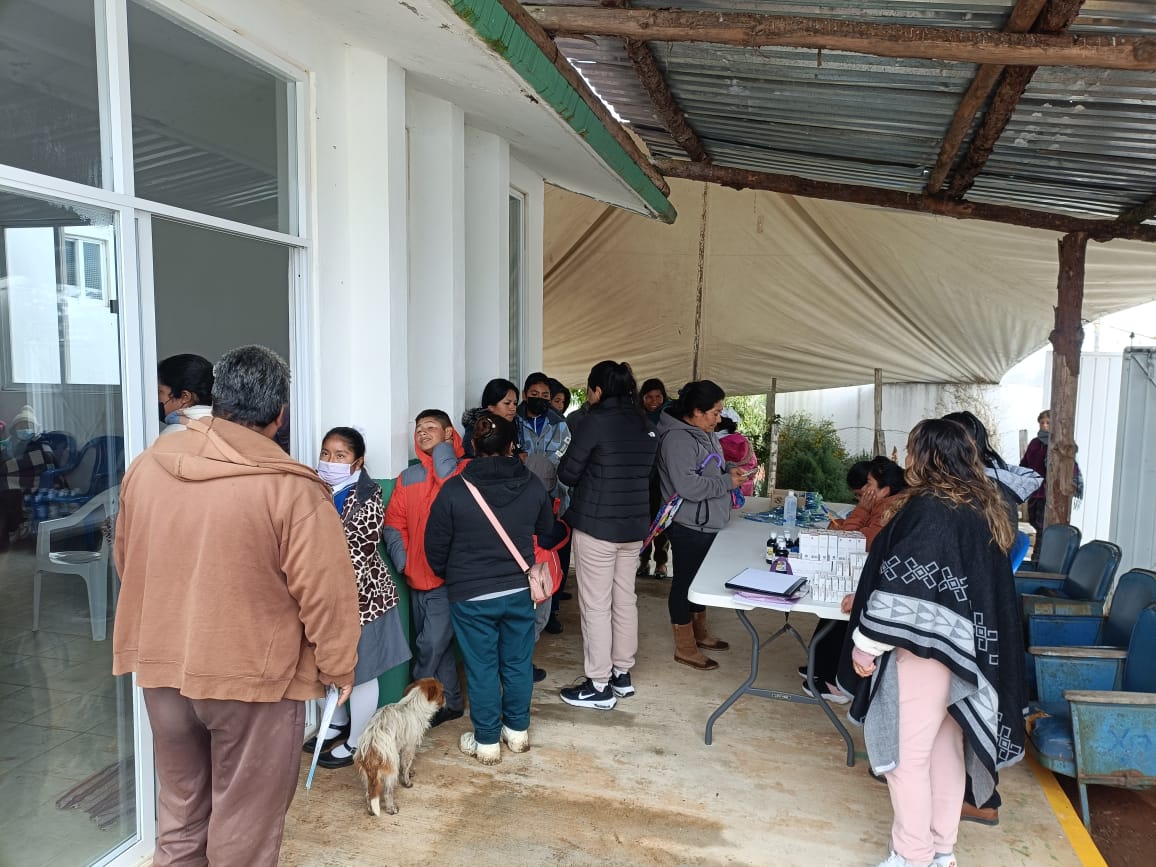 Realizan Feria de Salud en Apapaxitla para fortalecer la prevención y el bienestar