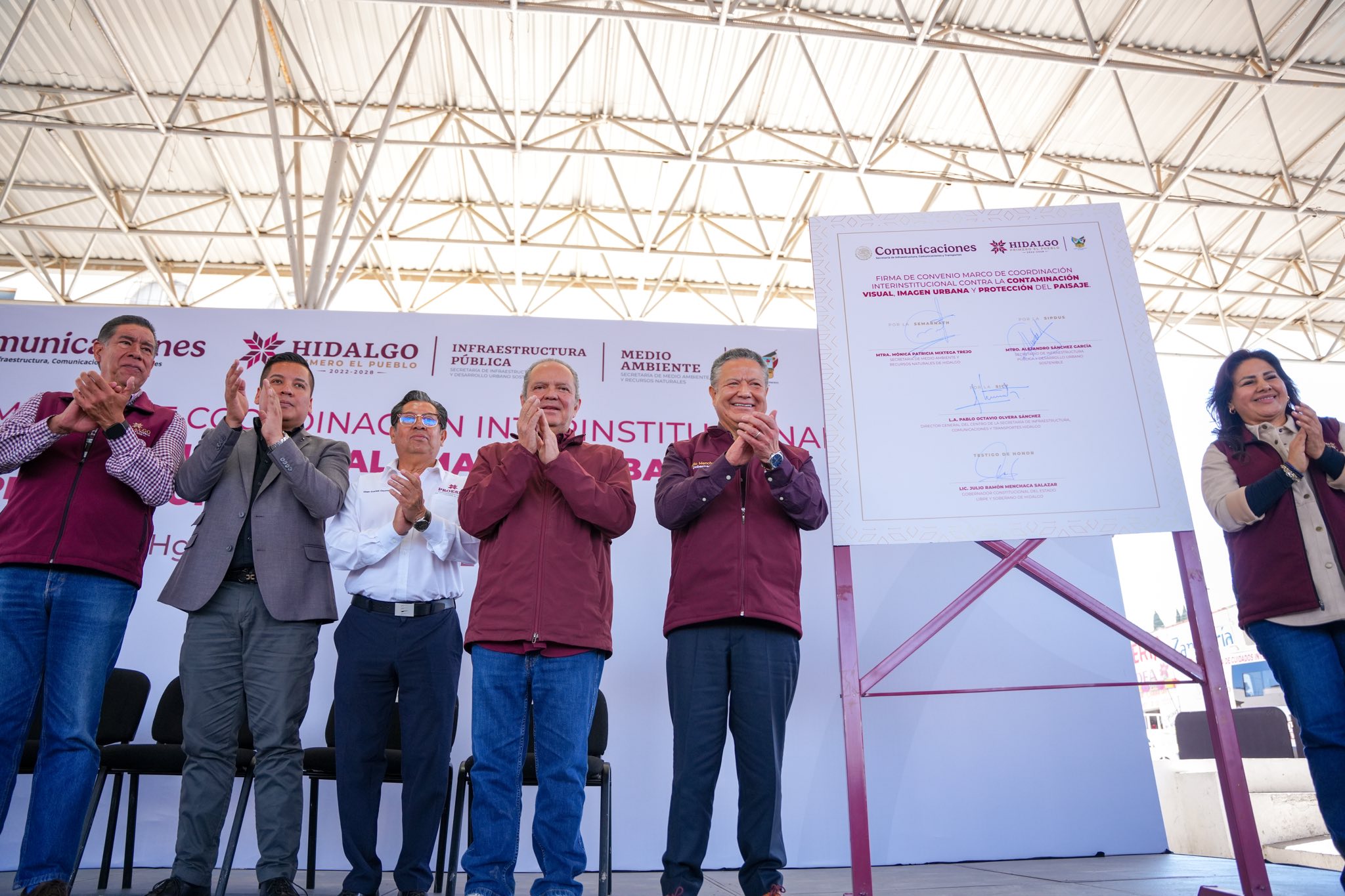 Firman Convenio Marco contra la Contaminación Visual en Hidalgo