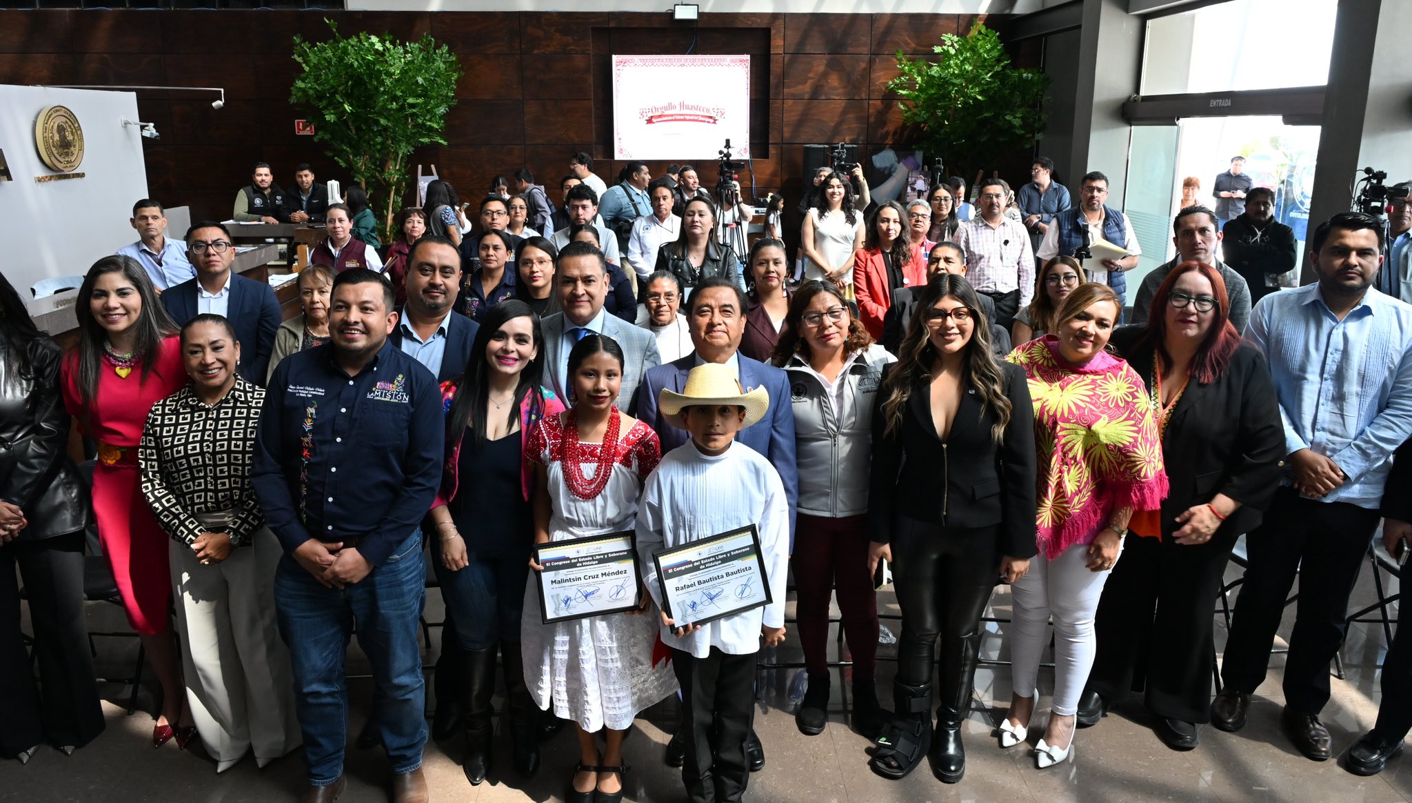 Reconocen talento infantil del huapango en evento “Orgullo Huasteco”