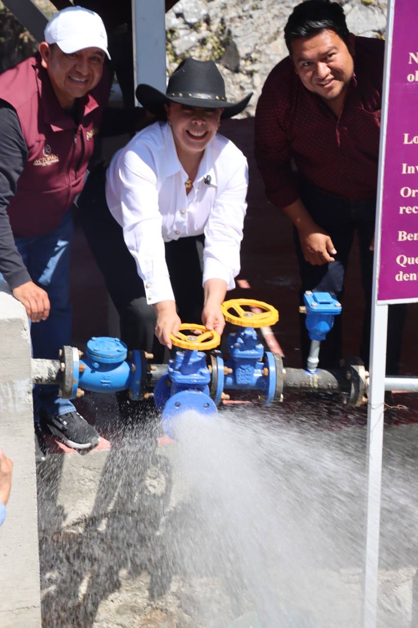 Inauguran sistema de bombeo solar que llevará agua potable a Benito Juárez tras más de 50 años de gestiones