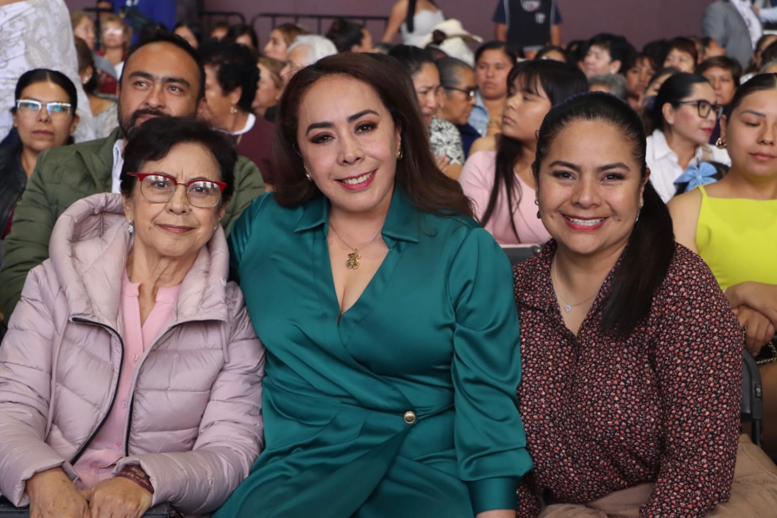 “Cuando una madre sale adelante, sale adelante toda una familia”: Imelda Cuéllar Cano reconoce a madres de Actopan