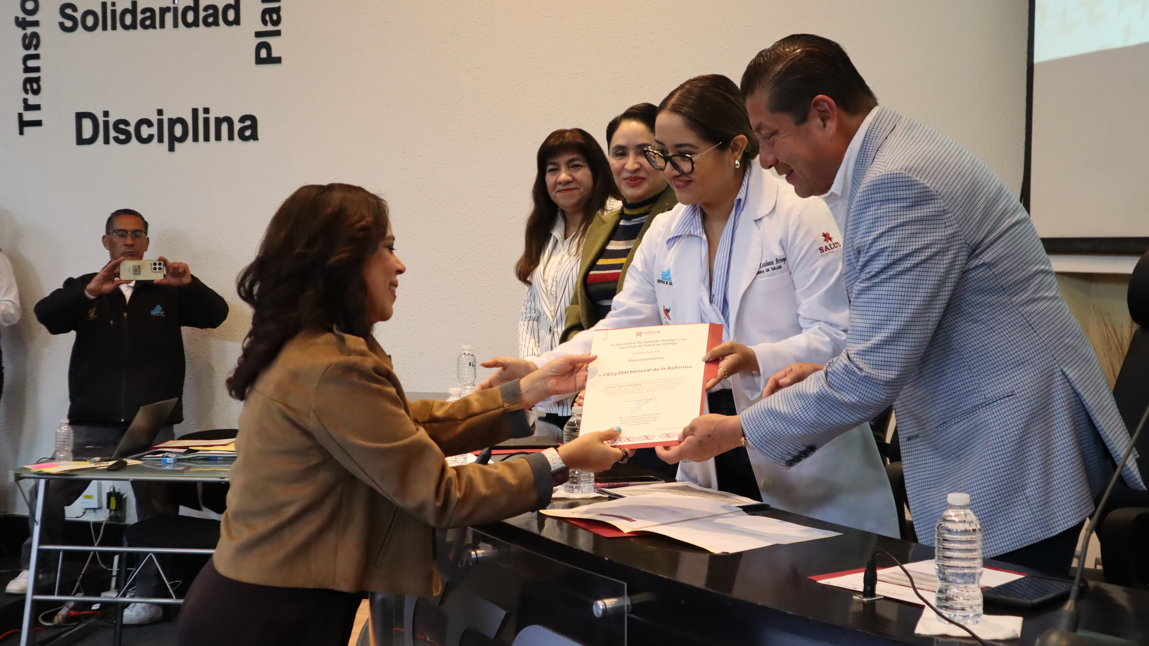 Salud impulsa certificación de Entornos Laborales Saludables en Hidalgo