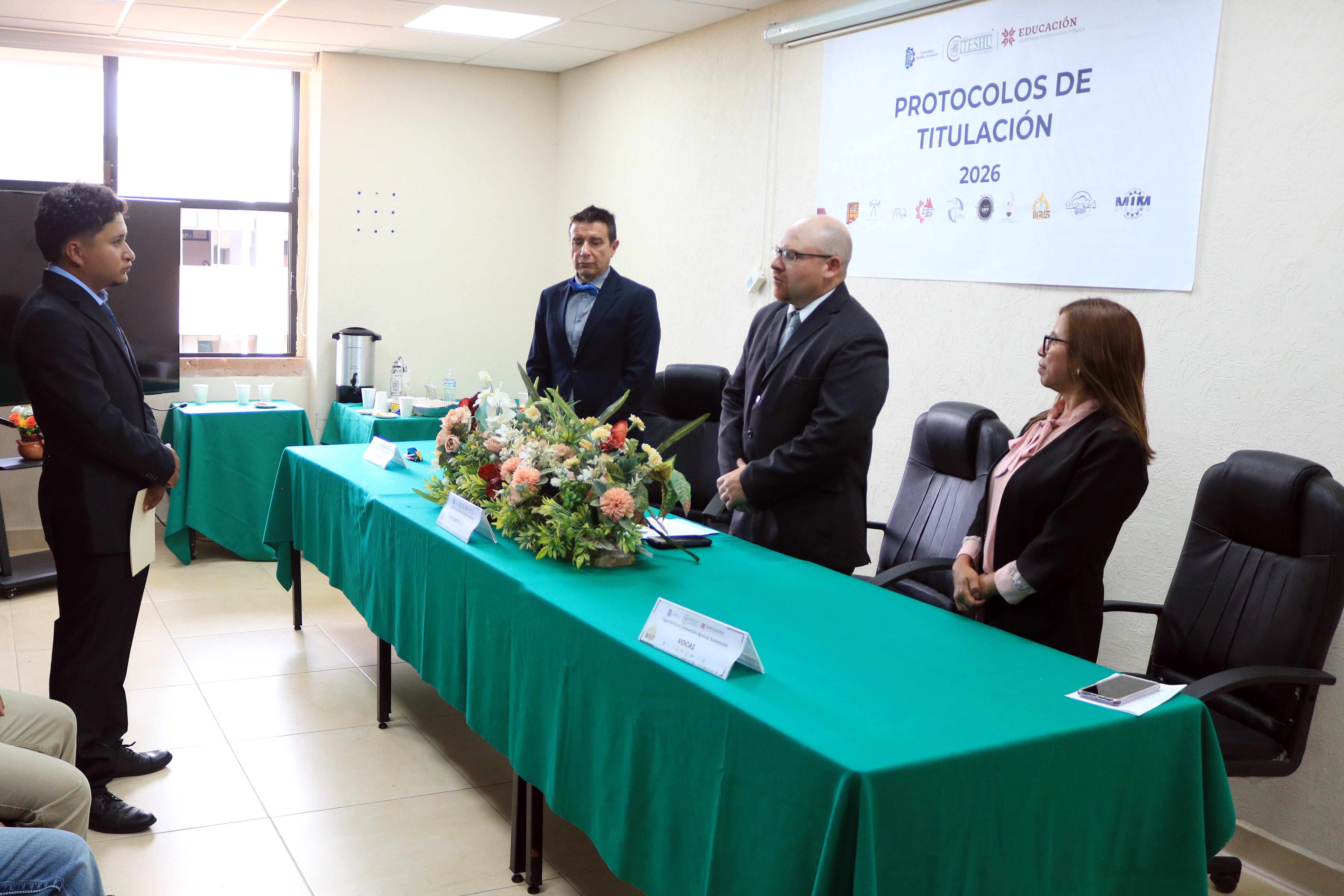 ITESHU realiza 268 protocolos de titulación y consolida la formación de nuevos profesionistas