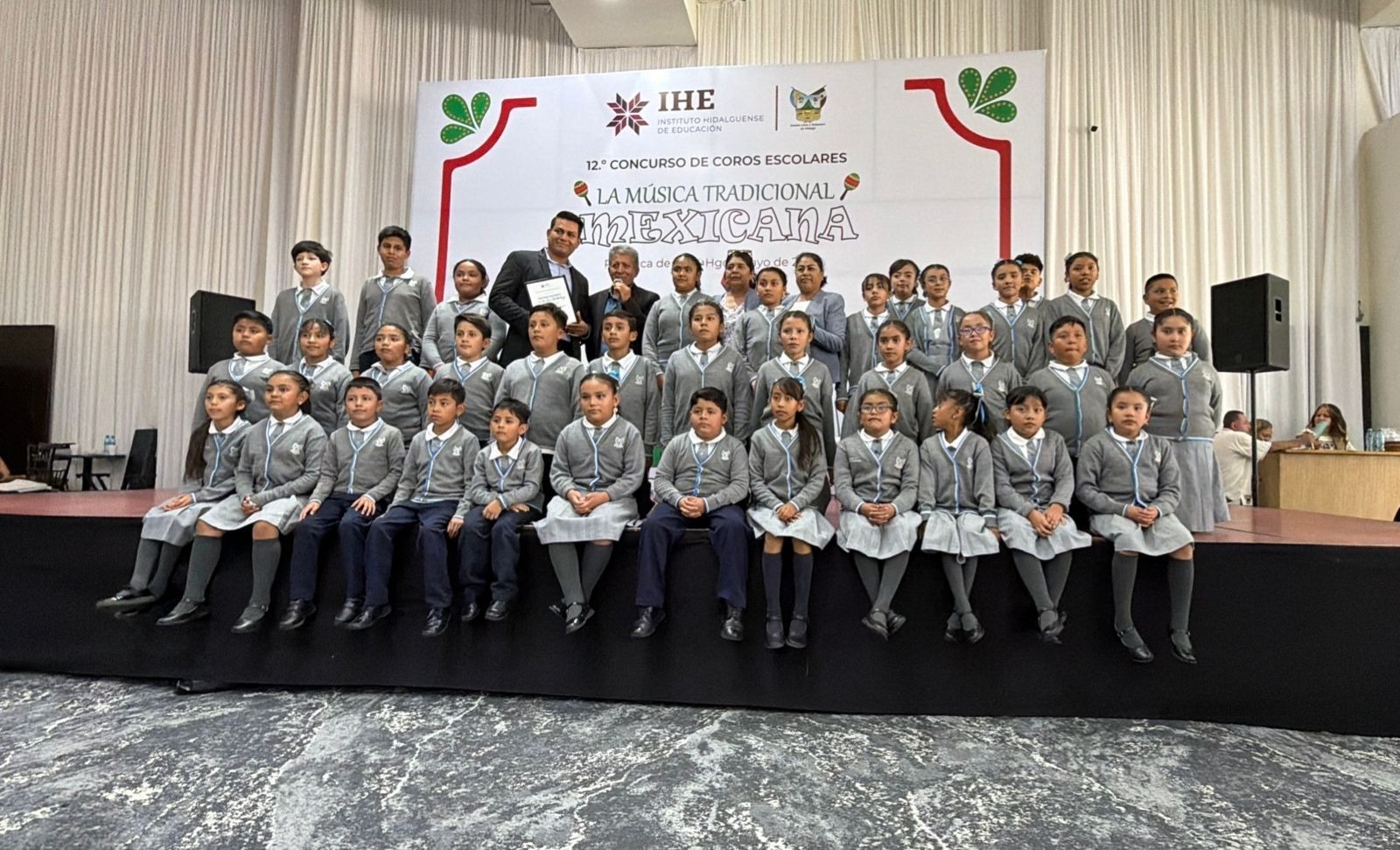 Participan 870 estudiantes en el 12.º Concurso de Coros Escolares “La música tradicional mexicana 2026”